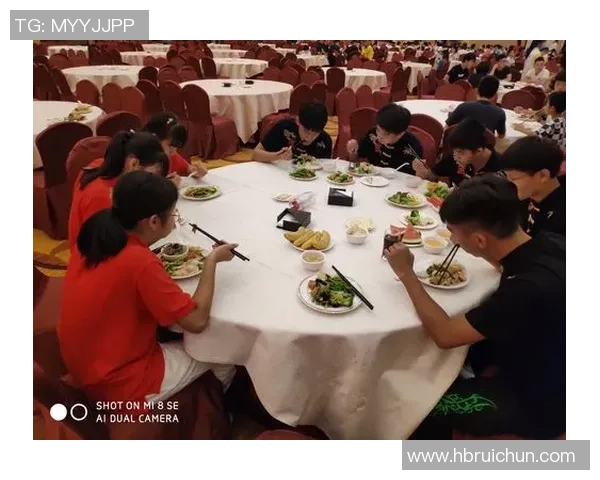 广州排球队在锦标赛中的团队协作展现出色值得赞赏与反思