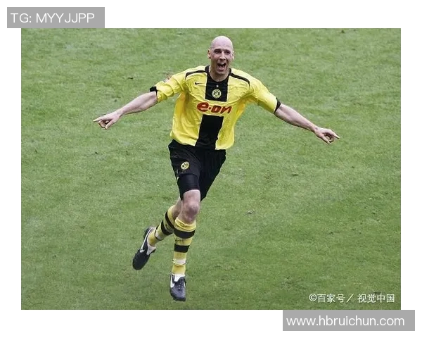 妈妈心中的足球英雄：她最爱的明星球员故事与回忆